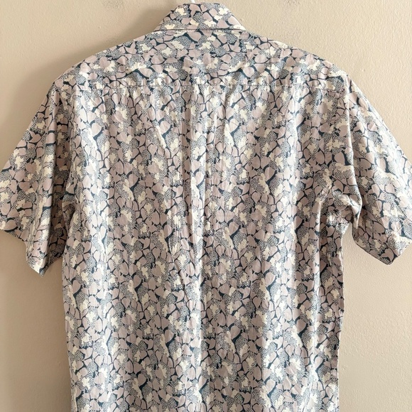 John Langford 100% Cotton Gray Abstract Short Sleeve Button Down - Picture 11 of 13